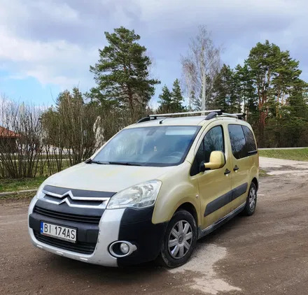 Citroen Berlingo cena 16500 przebieg: 298000, rok produkcji 2009 z Białystok małe 67